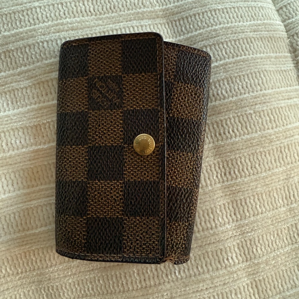 Louis Vuitton Brown Checkered Key Holder
